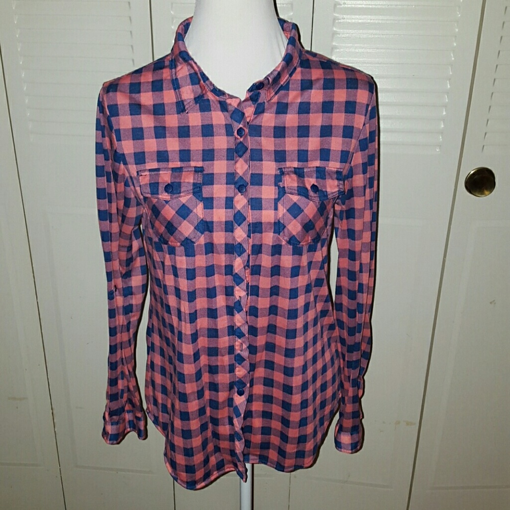 🎀Passport plaid shirt🎀